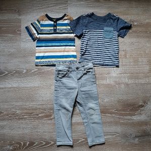 Set of two Tee Shirts and Jeans